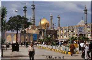 Qom, Fatima Moschee